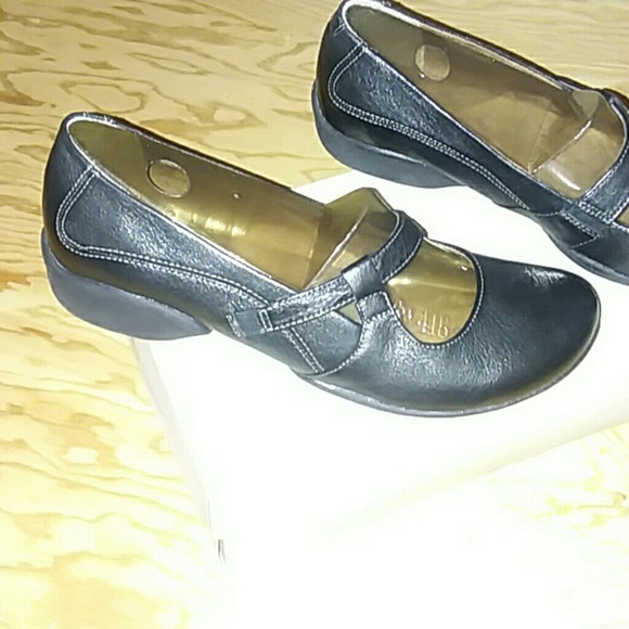 HUSH PUPPIES AZUNE BLACK LEATHER SHOE*SZ10M* - Picture 2 of 8